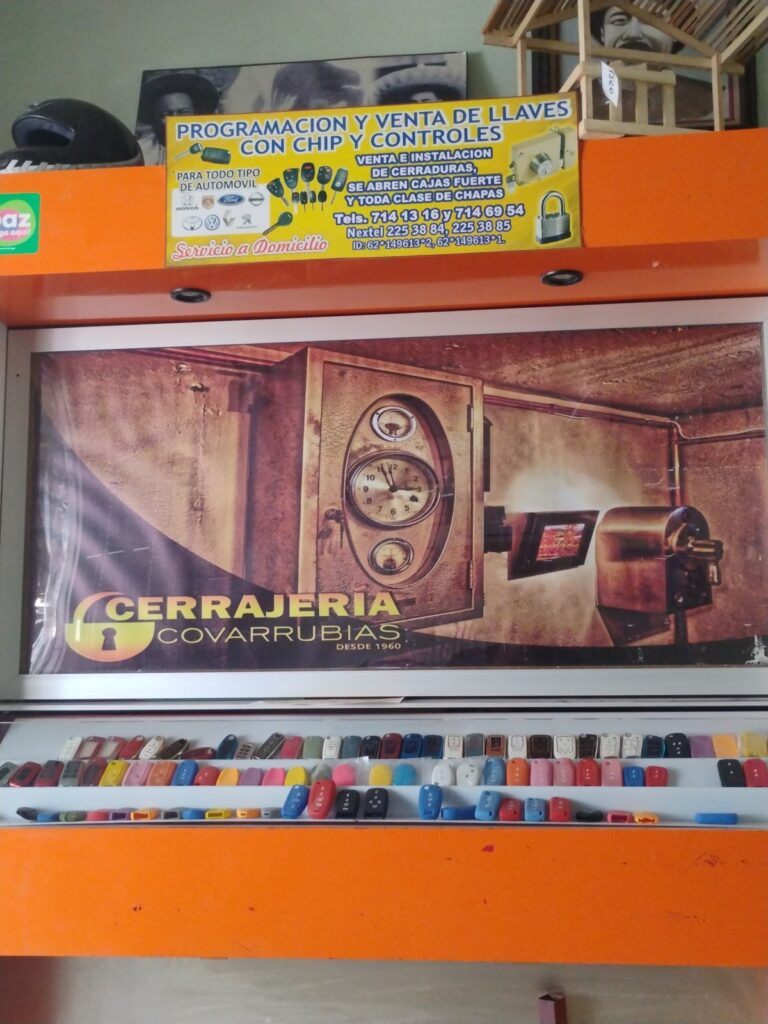5052 cerrajeria covarrubias 768x1024
