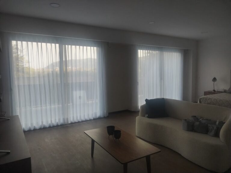 51031 casa boutique interiorismo 768x576