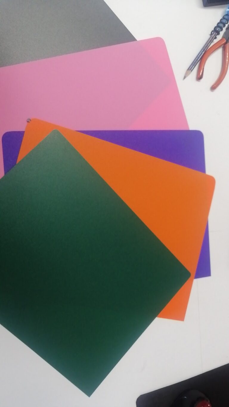 52032 digitalcopy 768x1365