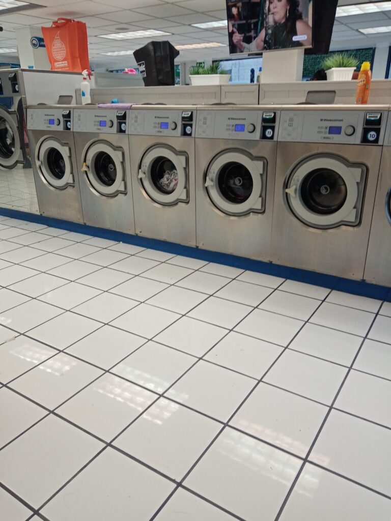 52974 aquamatic lavanderias palomas 768x1024
