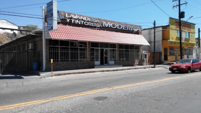 53127 lavanderia y tintoreria moderna 768x432