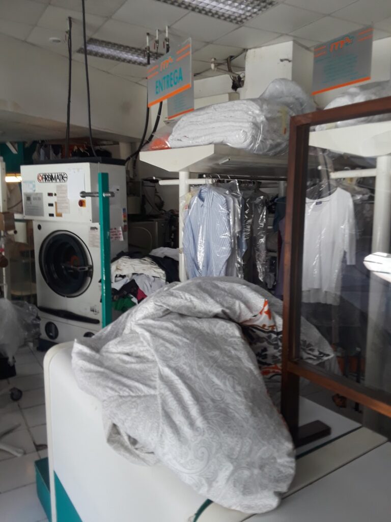 53266 max san jose del cabo 768x1024