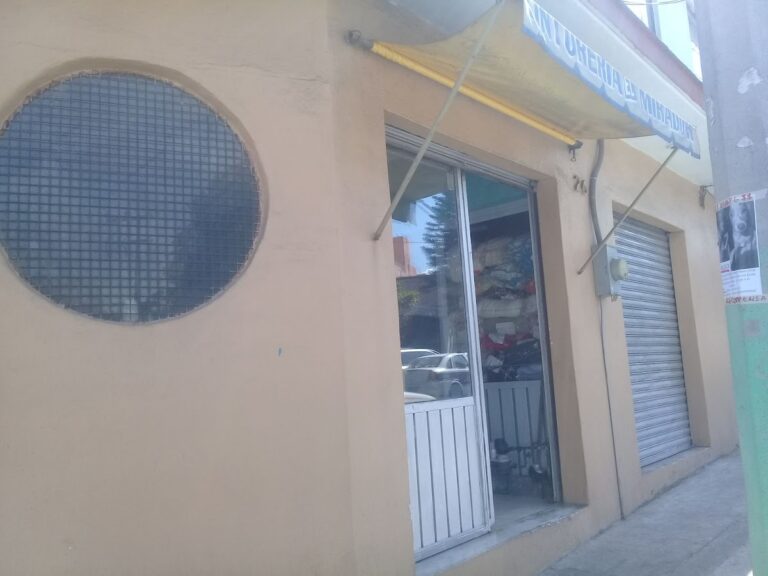 53415 tintoreria el mirador 768x576