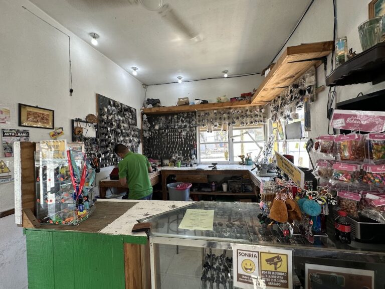 5550 cerrajeria san judas tadeo 768x576