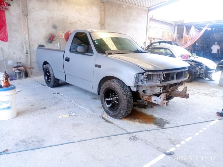 5819 hojalateria y pintura servicios espinoza 768x575