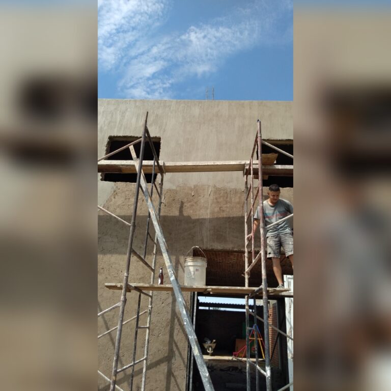 6410 albanileria los panchos 768x768