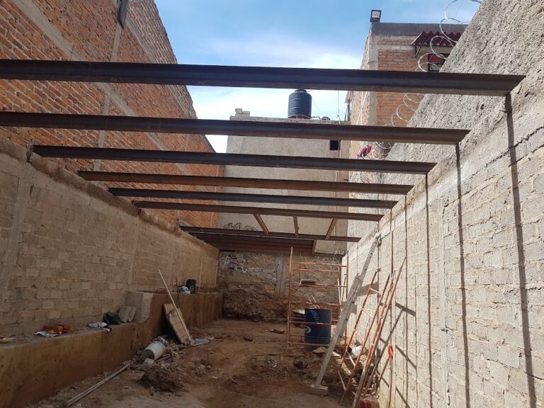 6412 fontanero electricista pintor albanil etc 768x576