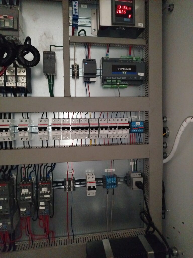 7045 rv refrigeracion 768x1024