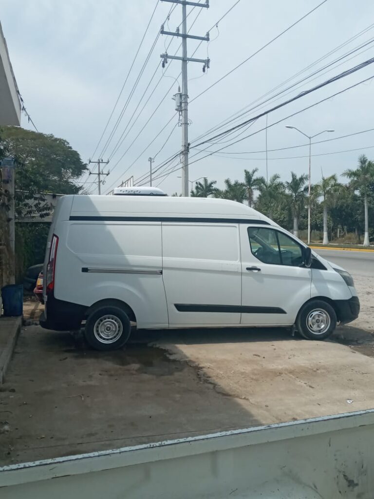 7779 auto climas de la bahia 768x1024