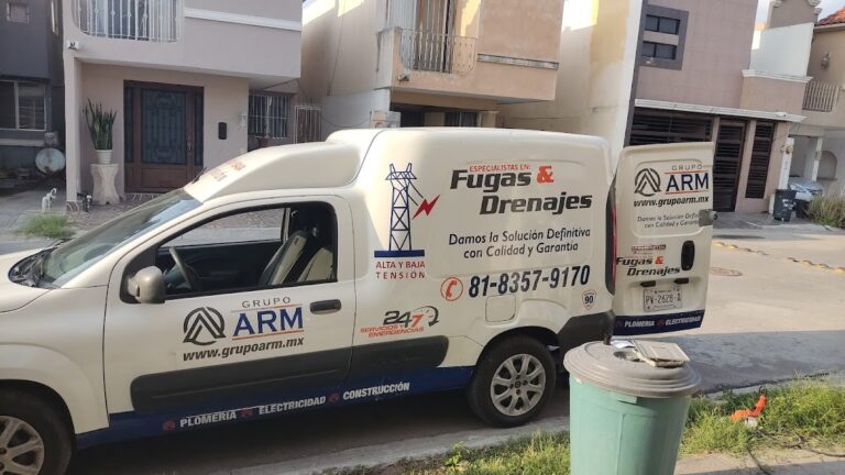 851 grupo arm plomeros y electricos 768x432