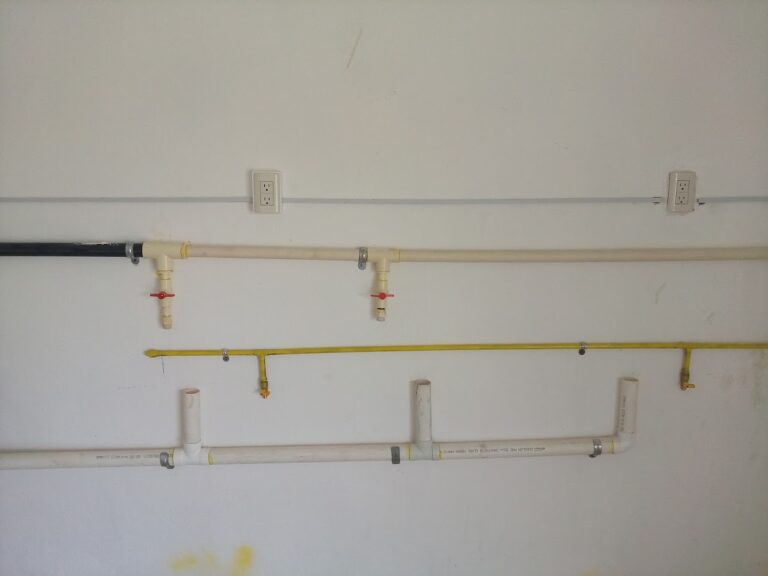 941 multiservicios el amper plomeria electricidad 768x576