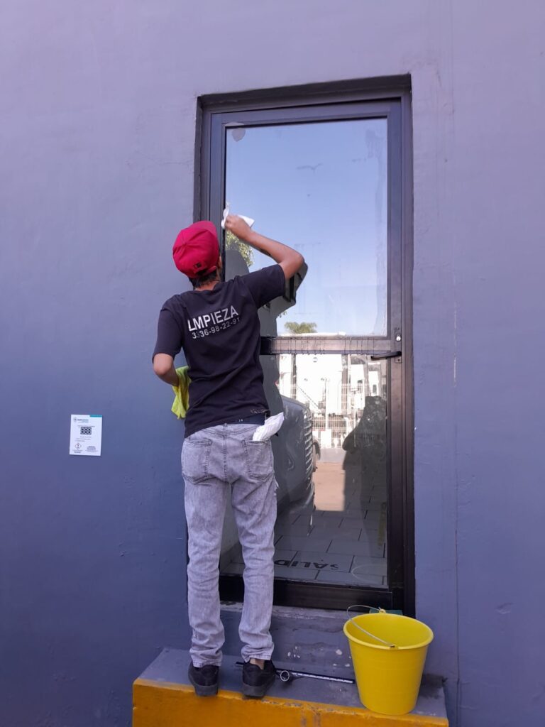 9693 batilimpio 768x1024