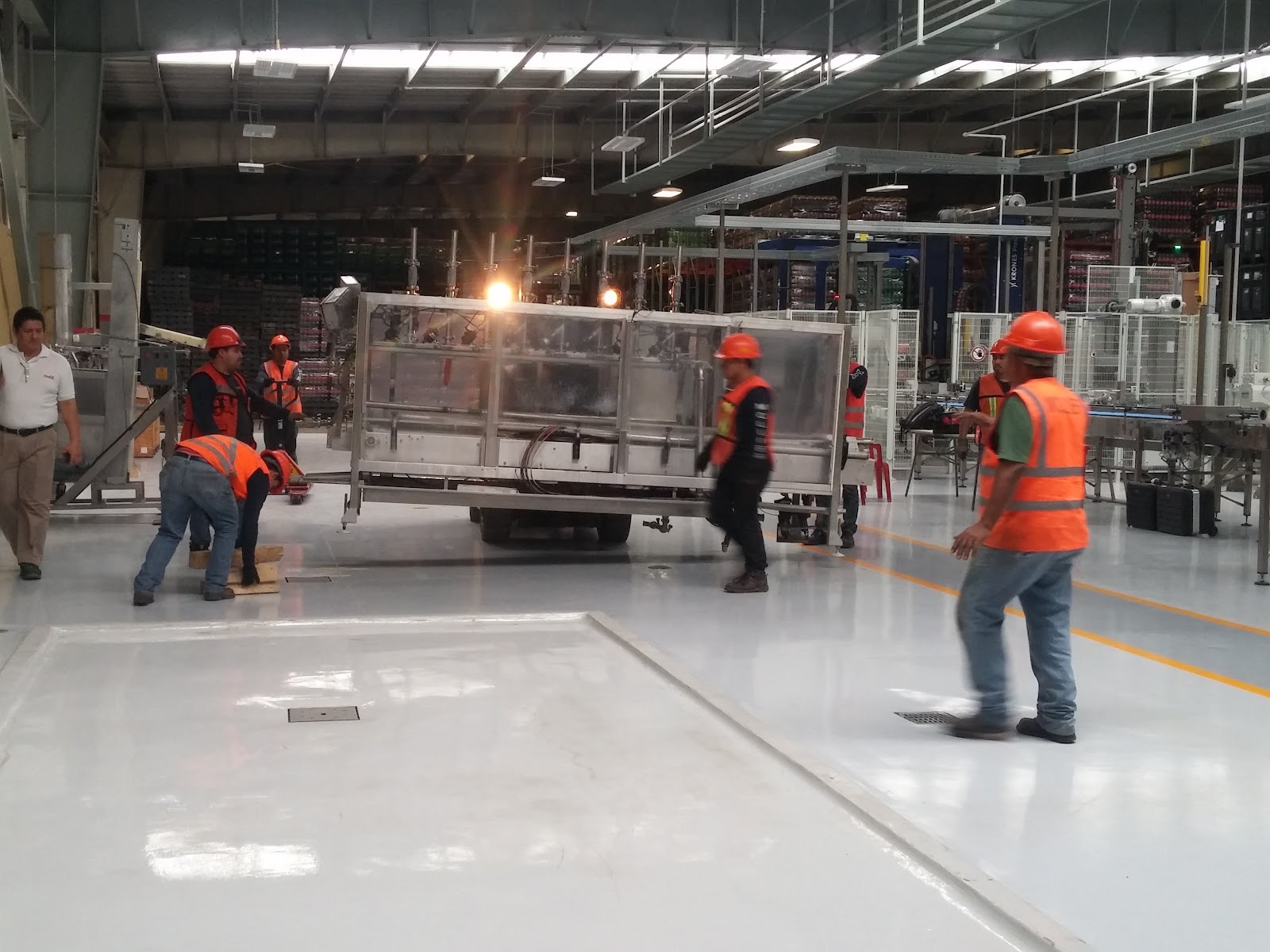 fanout-photo-1770408340839-2 fanout-photo-1770408340839-2