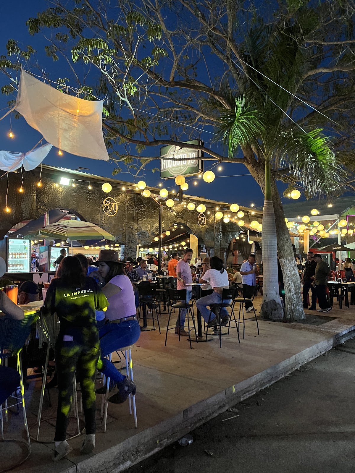 leetx-google-photo-55149-8 leetx-google-photo-55149-8