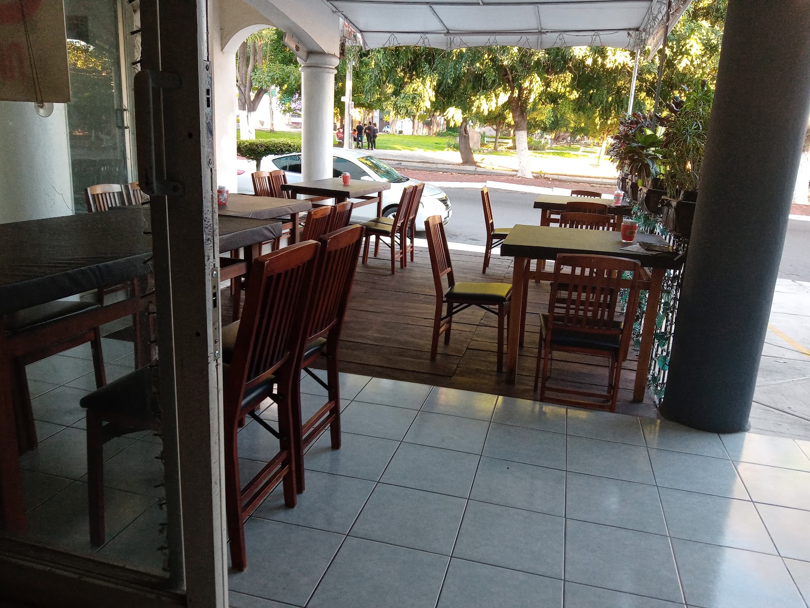 leetx-google-photo-55959-1