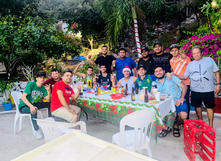 leetx-google-photo-62414-2 leetx-google-photo-62414-2