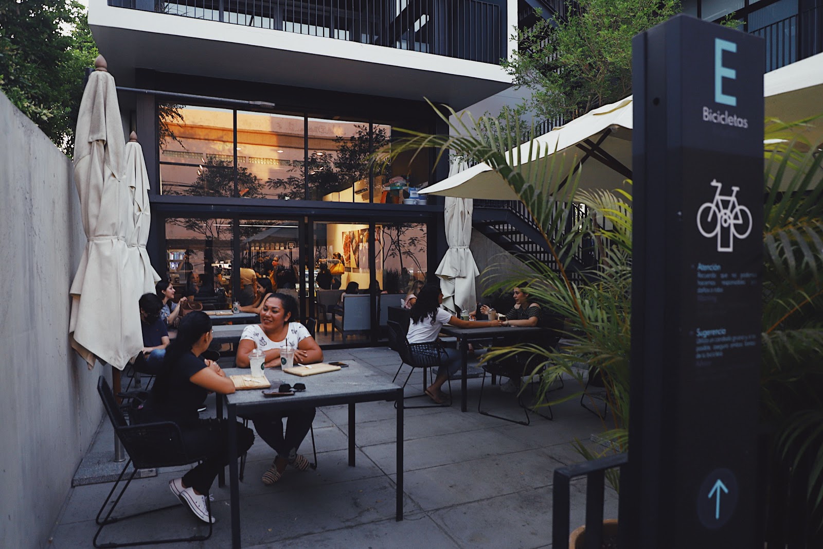 Processed with VSCO with av4 preset