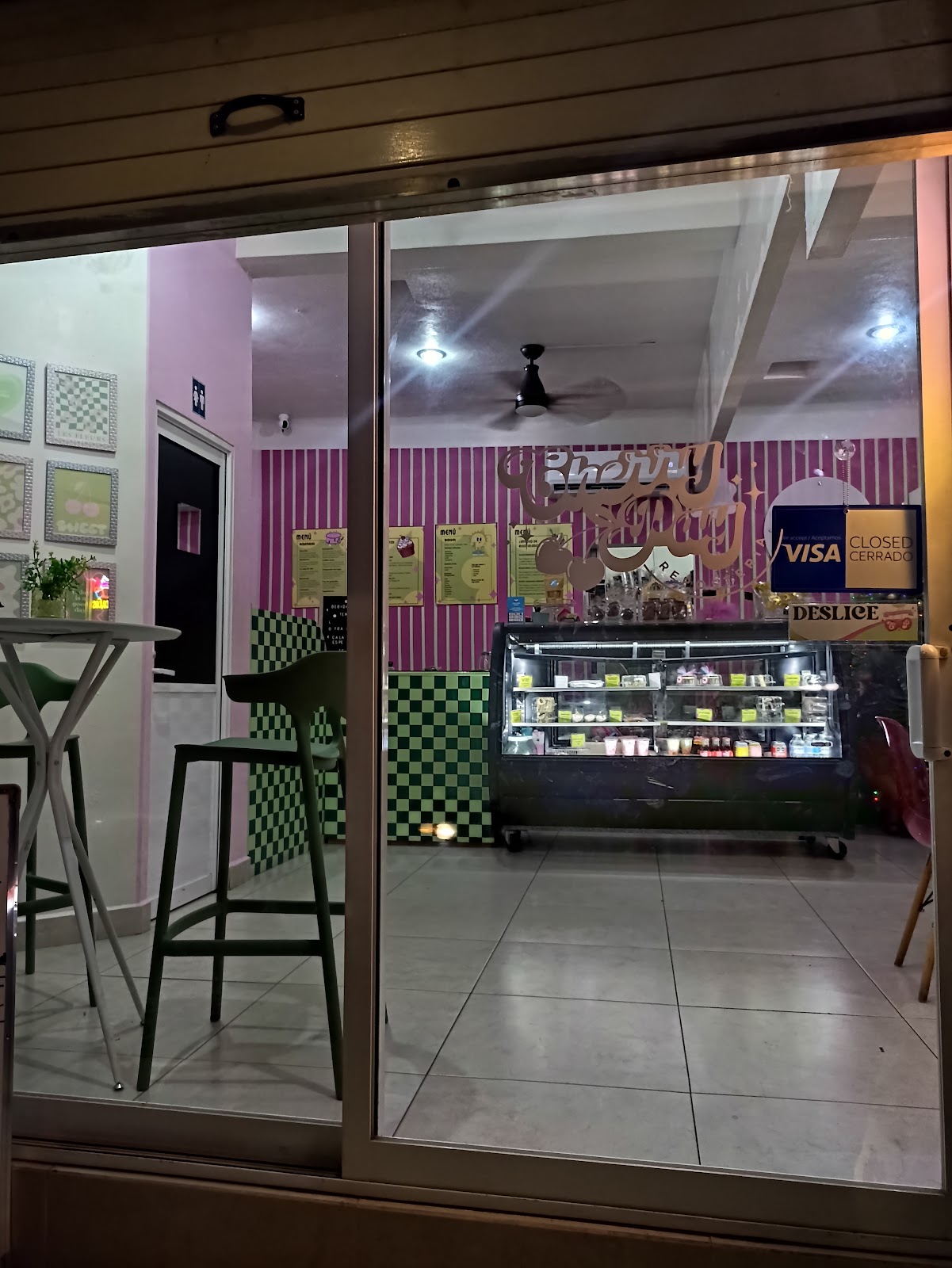 leetx-google-photo-65120-4 leetx-google-photo-65120-4