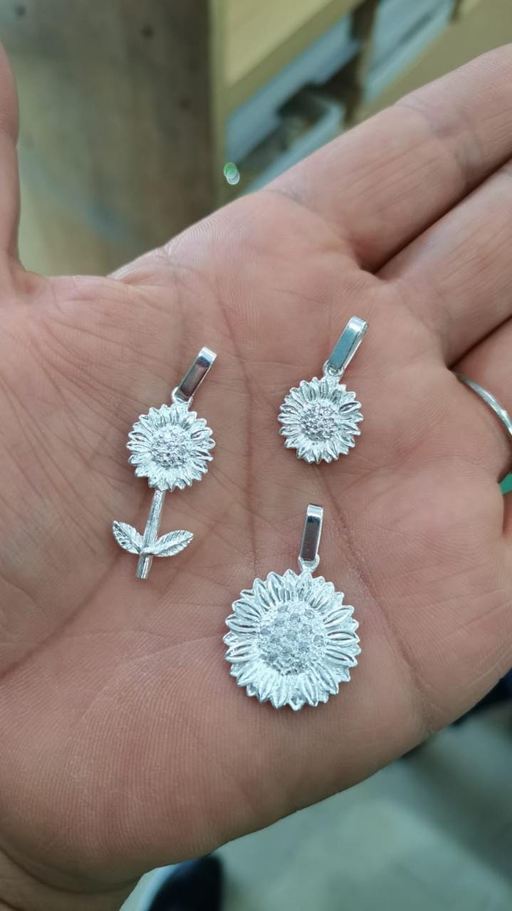 leetx-google-photo-70538-2 leetx-google-photo-70538-2