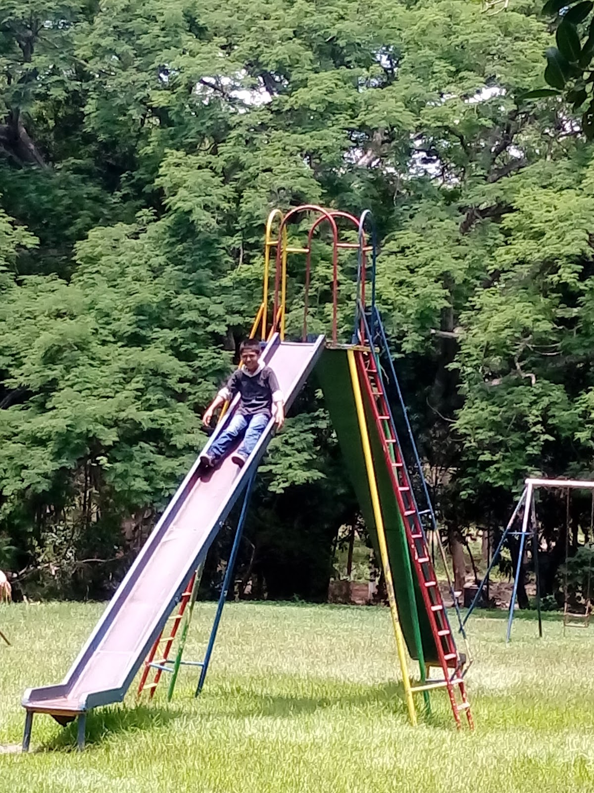 leetx-google-photo-71543-8 leetx-google-photo-71543-8