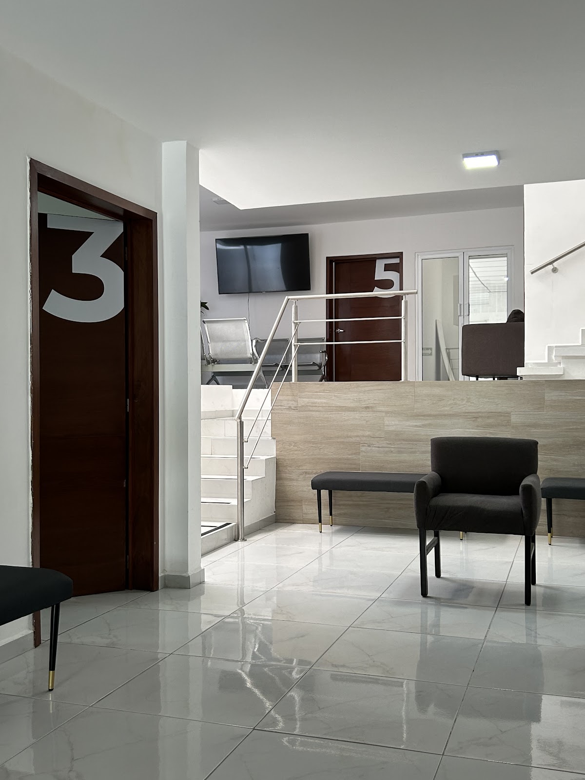 leetx-google-photo-73495-4 leetx-google-photo-73495-4