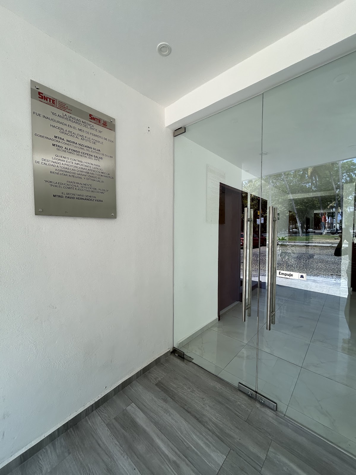 leetx-google-photo-73495-5 leetx-google-photo-73495-5