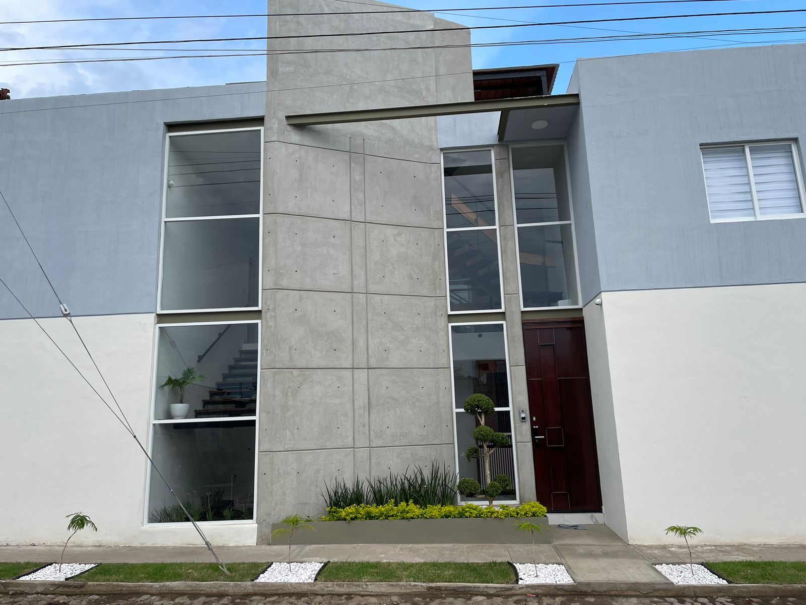 leetx-google-photo-74147-1