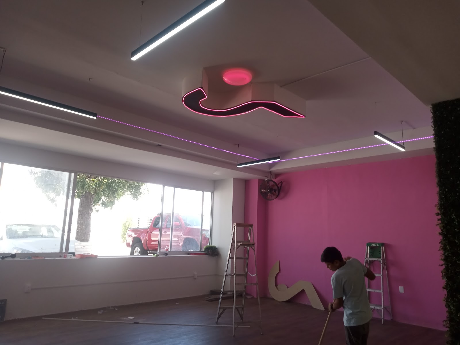 leetx-google-photo-74888-6 leetx-google-photo-74888-6