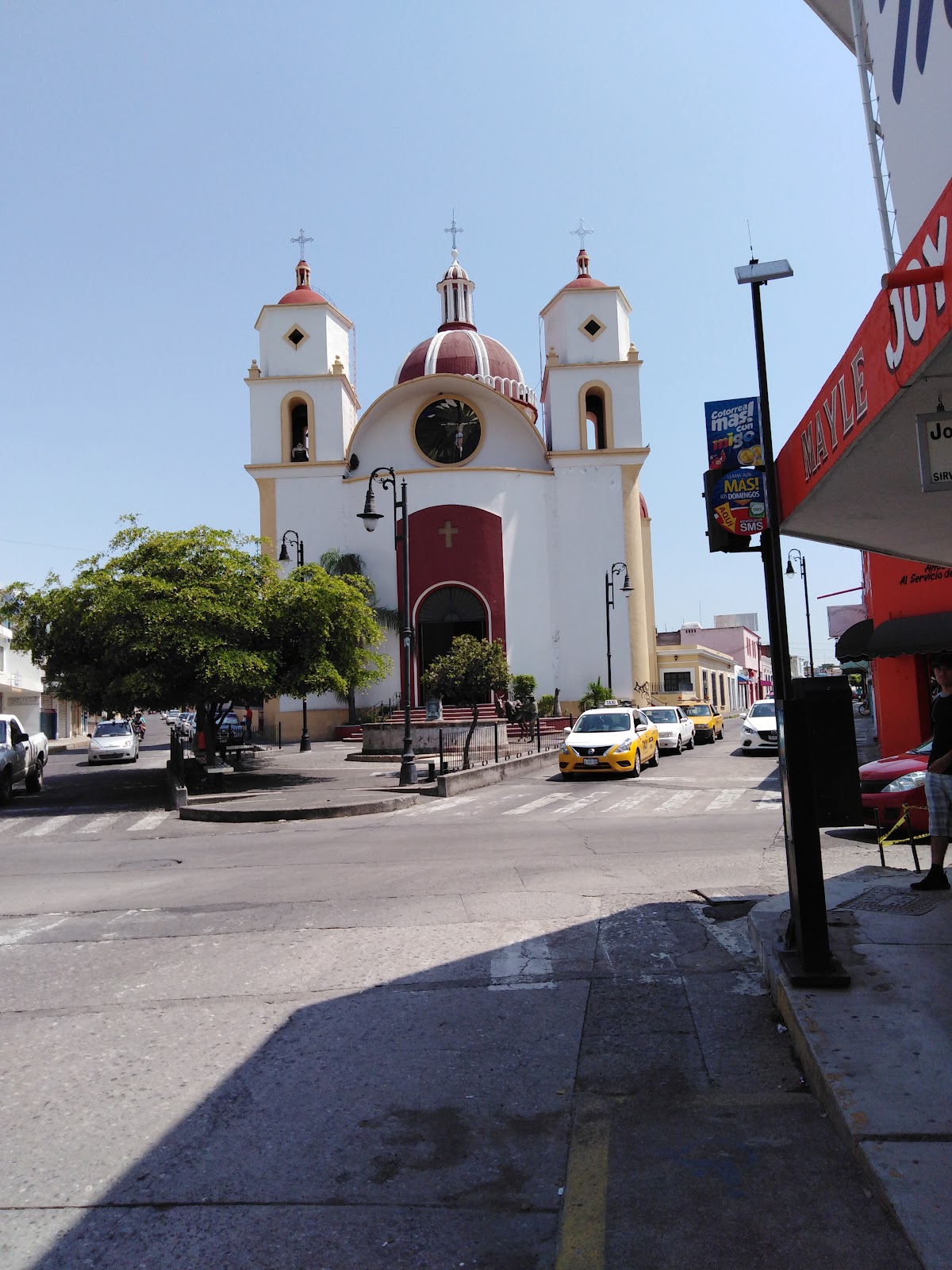 leetx-google-photo-75268-2 leetx-google-photo-75268-2