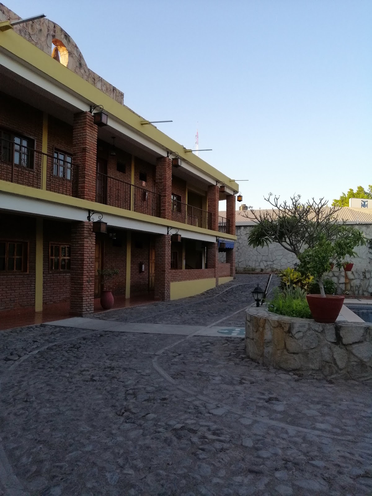 leetx-google-photo-77352-5 leetx-google-photo-77352-5