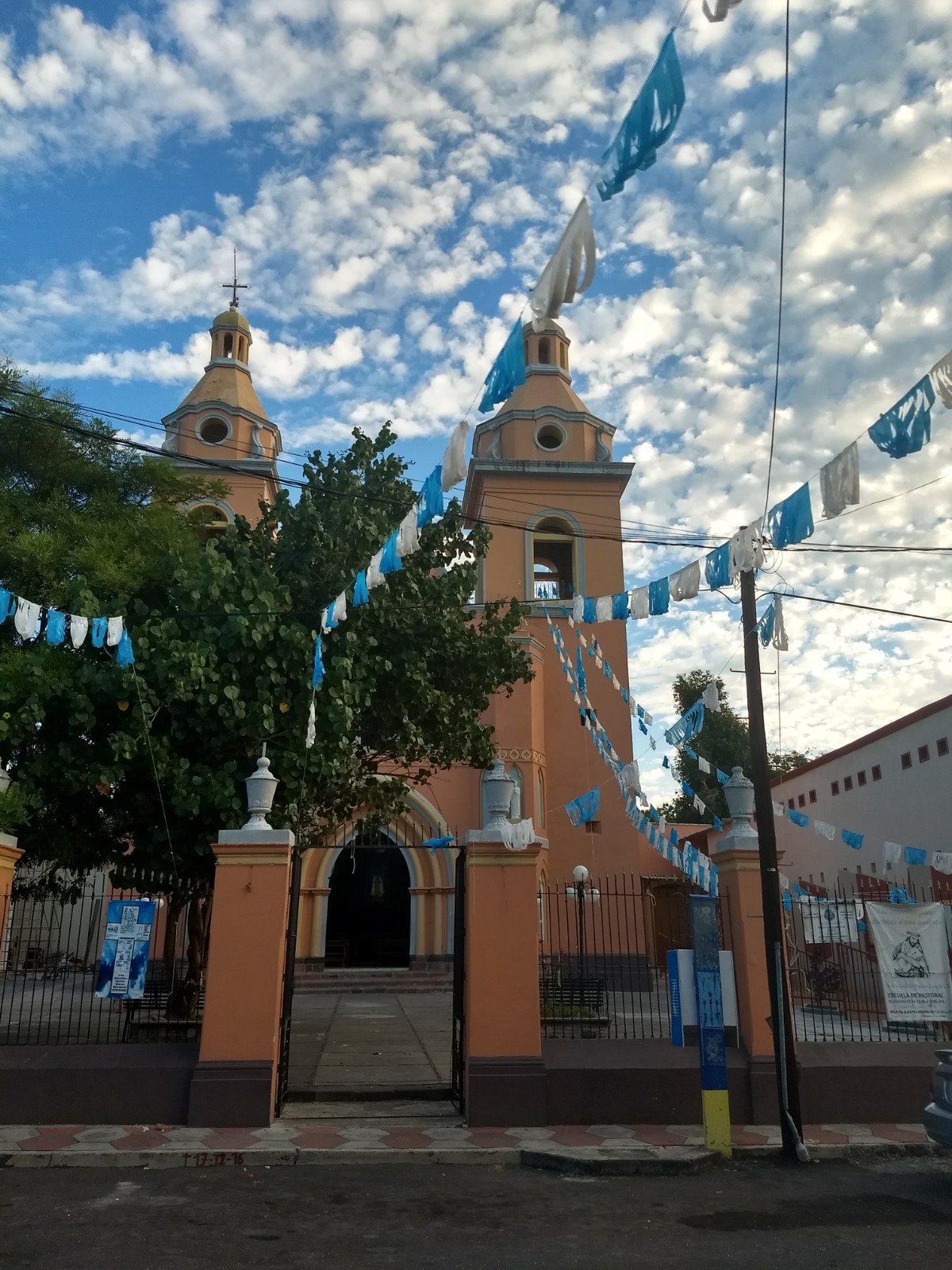 leetx-google-photo-77504-3 leetx-google-photo-77504-3