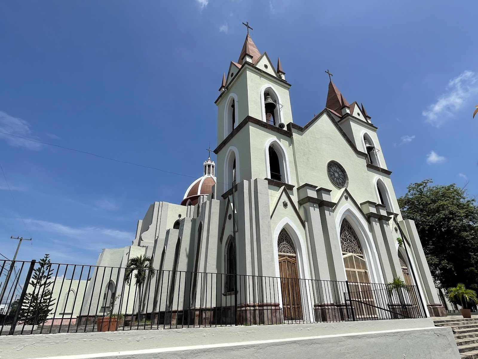 leetx-google-photo-77554-1