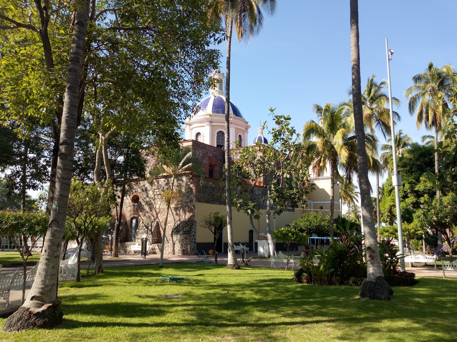 leetx-google-photo-77604-4 leetx-google-photo-77604-4