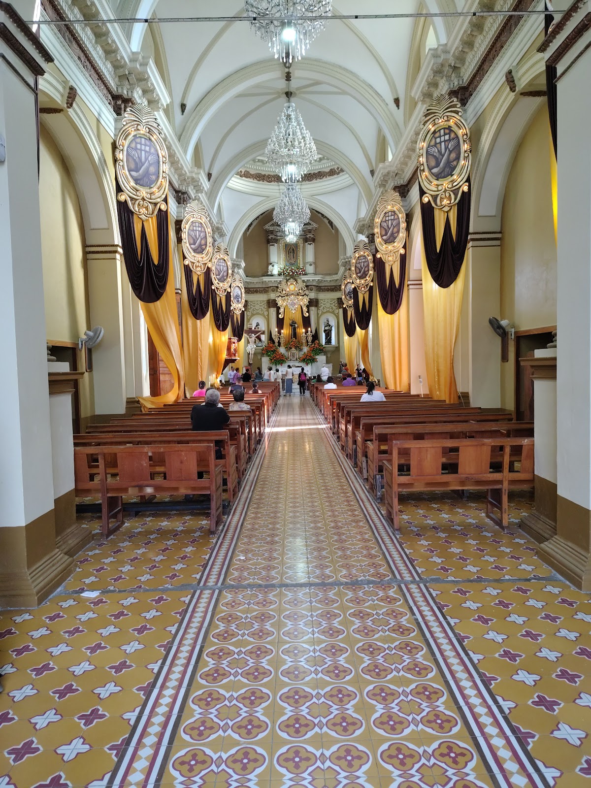 leetx-google-photo-77604-8 leetx-google-photo-77604-8