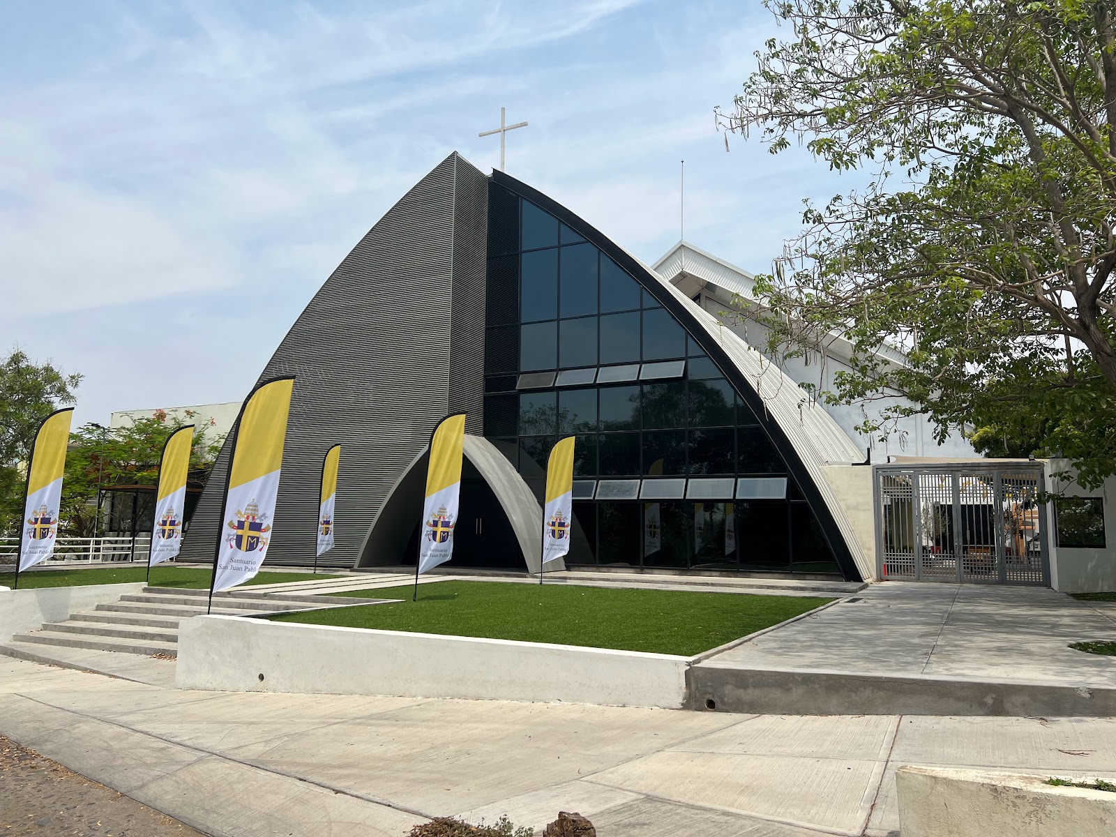 leetx-google-photo-77817-3 leetx-google-photo-77817-3