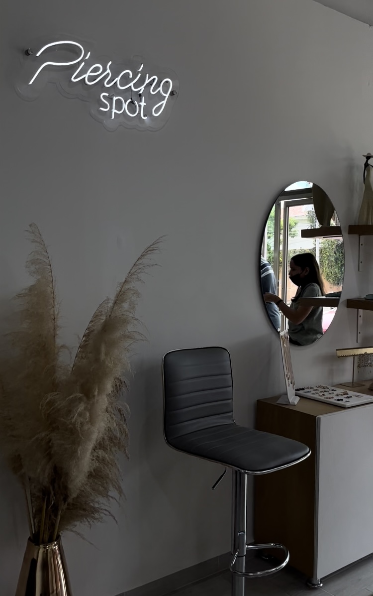 Screenshot Screenshot