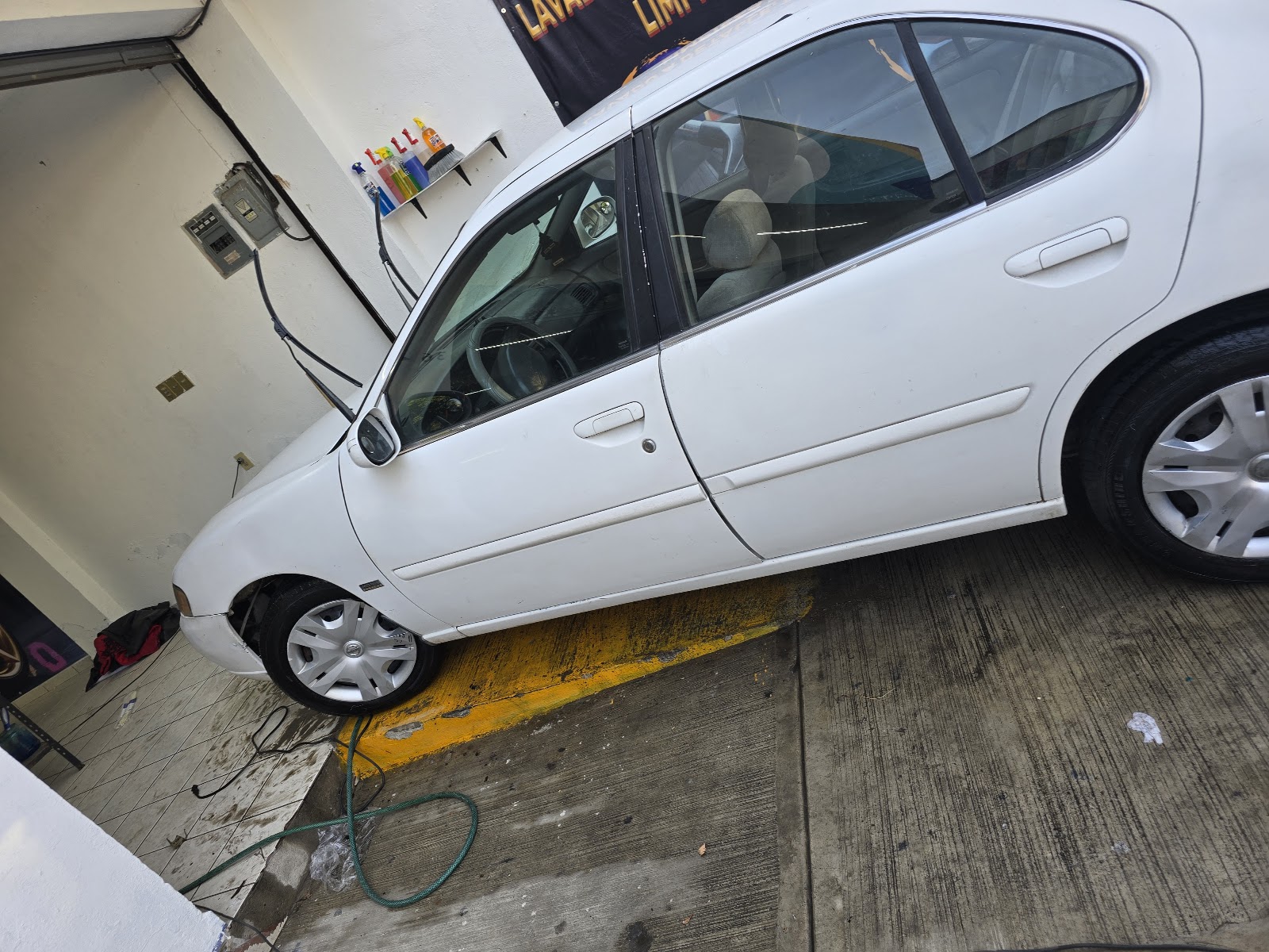 leetx-google-photo-78990-7 leetx-google-photo-78990-7