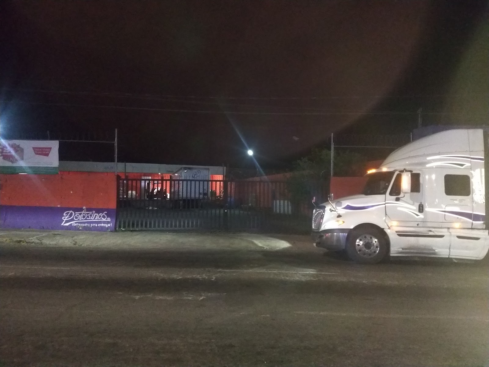 leetx-google-photo-80508-3 leetx-google-photo-80508-3