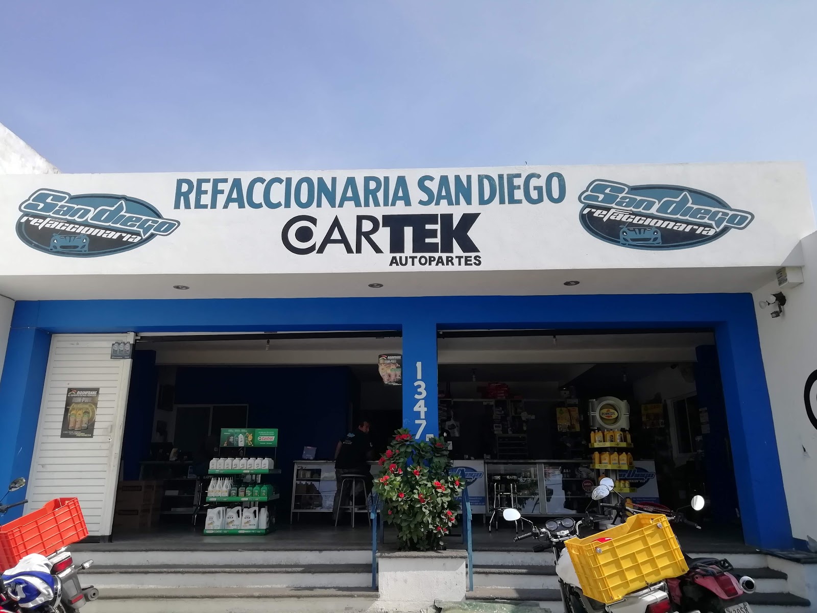 leetx-google-photo-81652-7 leetx-google-photo-81652-7