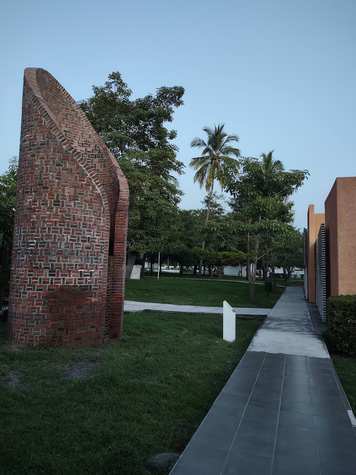 leetx-google-photo-85419-1